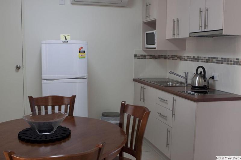Motel Myall Dalby Luaran gambar