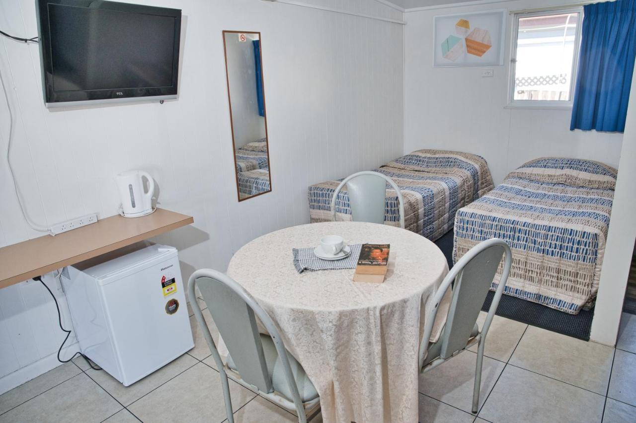 Motel Myall Dalby Luaran gambar