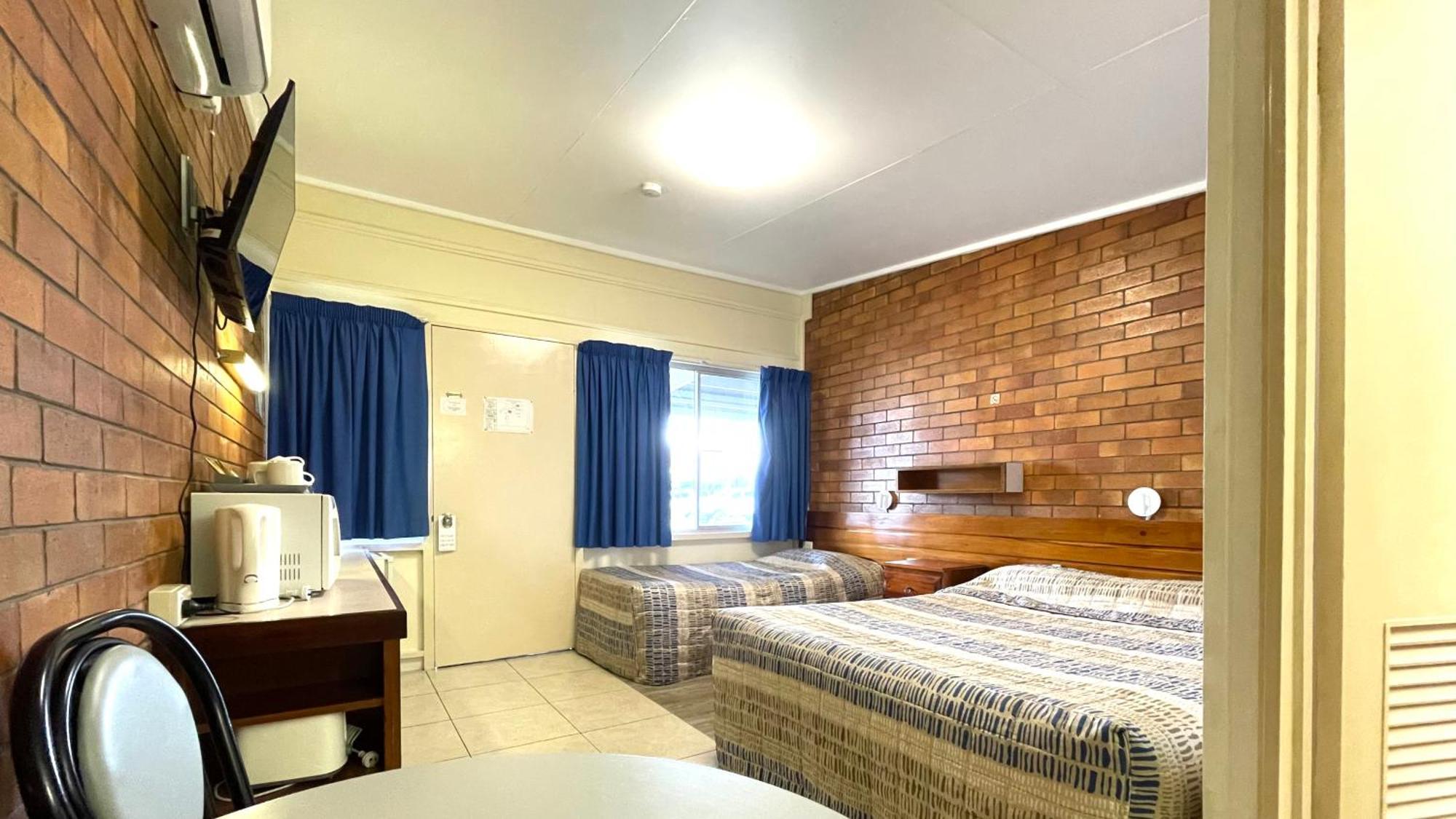 Motel Myall Dalby Luaran gambar